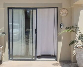 Ultra modern 2 bedroomed apartment - 2082 - Bulawayo
