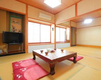 Minshuku - Unagi Kohan - Ibusuki - Habitación