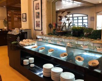 Aloha Hotel Roxas Boulevard Manila - Manila - Buffet