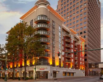 Courtyard by Marriott Memphis Downtown - ממפיס - בניין