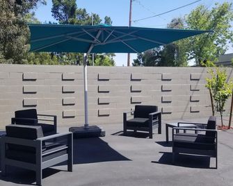 Palo Alto Lodge - Palo Alto - Patio