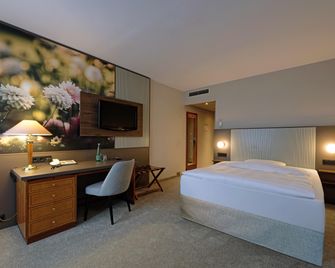 Mercure Hotel Gera City - Gera - Sovrum