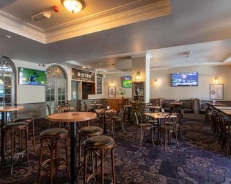 رويال إكزيبيشن هوتل - سيدني - مطعم