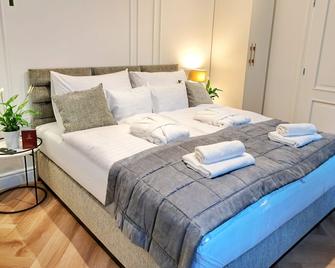 Hotel Domus Collis - Győr - Bedroom