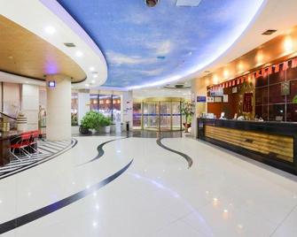 Jiujiang Futai 118 Chain Hotel (Railway Station) - Jiujiang - Recepción