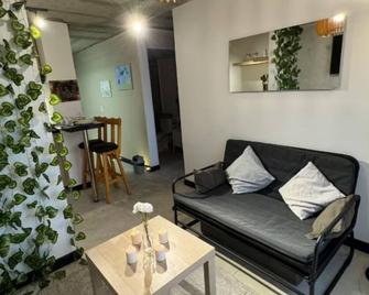 Panoramic apartment in the center - Bogotá - Sala