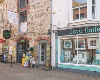 Louisa Cottage - Weymouth - Outdoor view
