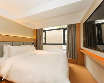 Ji Hotel Hangzhou Wan'anqiao Metro Station - Hangzhou - Bedroom