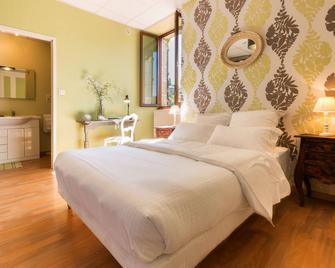Hôtel La Brasserie - Treignac - Bedroom