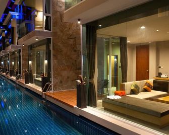 P10 Samui - Ko Samui - Piscina