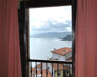 Hotel Palacio de los Vallados - Colunga - Balcón