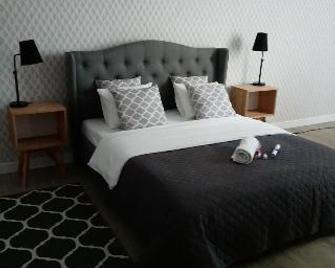 Blooms Boutique Hostel - Posnania - Habitación