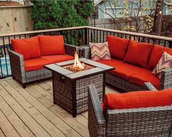 New! Thoughtful and Cozy Craftsman Waiting for You! Walk to village center! - Saugerties - Binnenhof