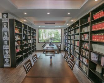 Rohcha Inn (Hangzhou Literature Museum) - Hangzhou