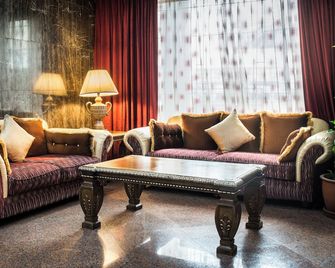 Swiss International Palace Hotel Manama - Manamah - Lounge