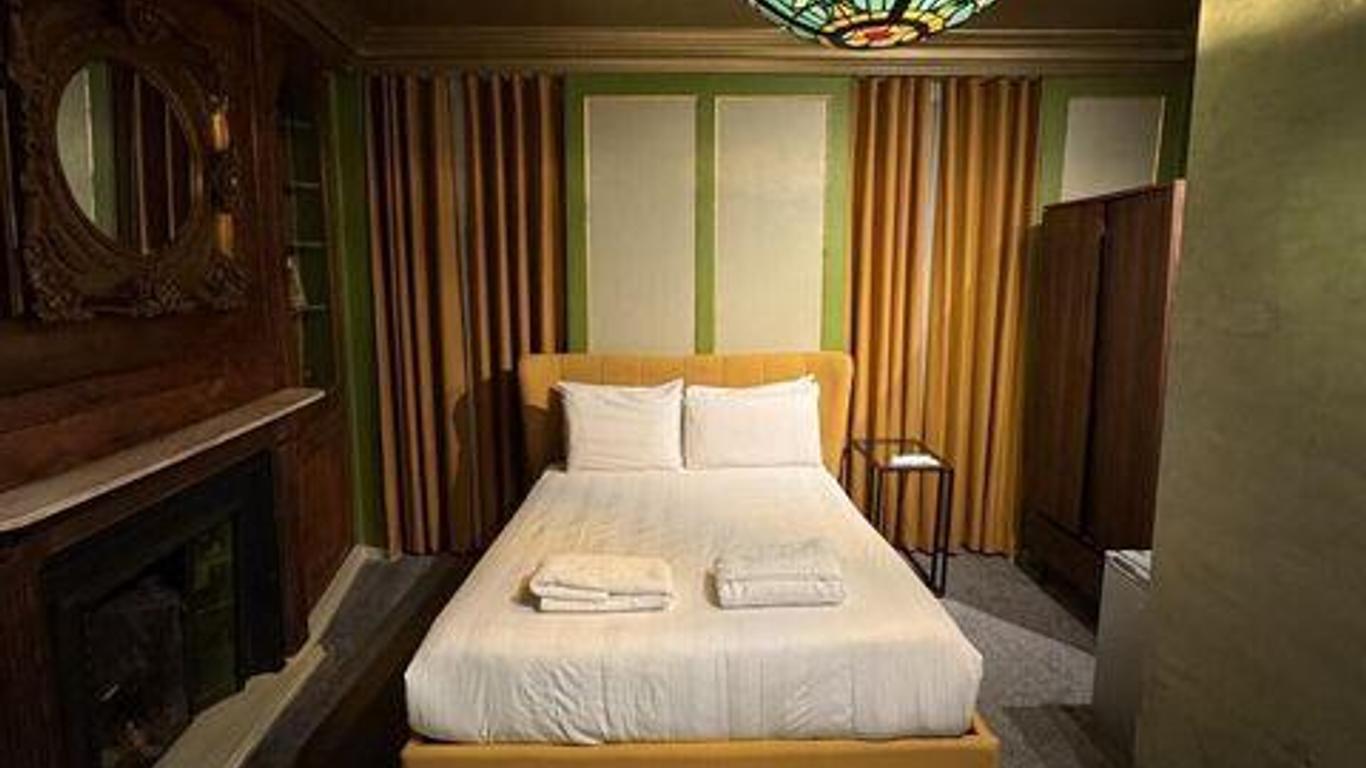 Widegate Hostel