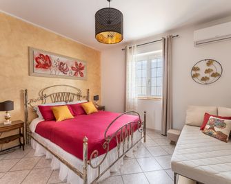 Miu' Bed And Breakfast - Ciampino