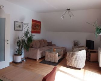 Weingut Bäuerl - Durnstein - Wohnzimmer