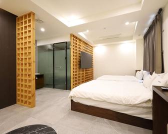 Trt Hotel - Busan - Phòng ngủ