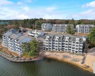 Dells Lake Villa At Lighthouse Cove Condominiums - Wisconsin Dells - Bâtiment