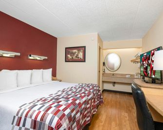 Red Roof Inn Syracuse - Syracuse - Sypialnia