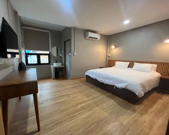 The Rooms Cafetel - Pattani - Habitación