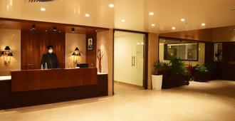 Asia One Earth - Jammu - Front desk