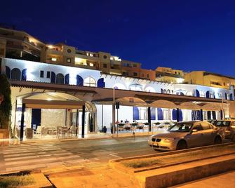 Hotel Meli - Castelsardo - Edificio