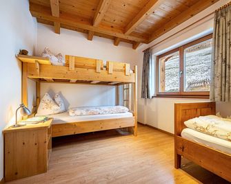 Raffreiderhof Apt Fichte - Lüsen - Slaapkamer