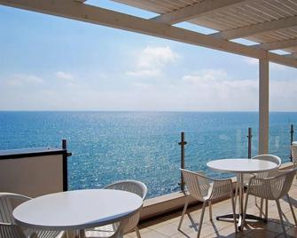 Hotel Acquamarina - Donnalucata - Balcón