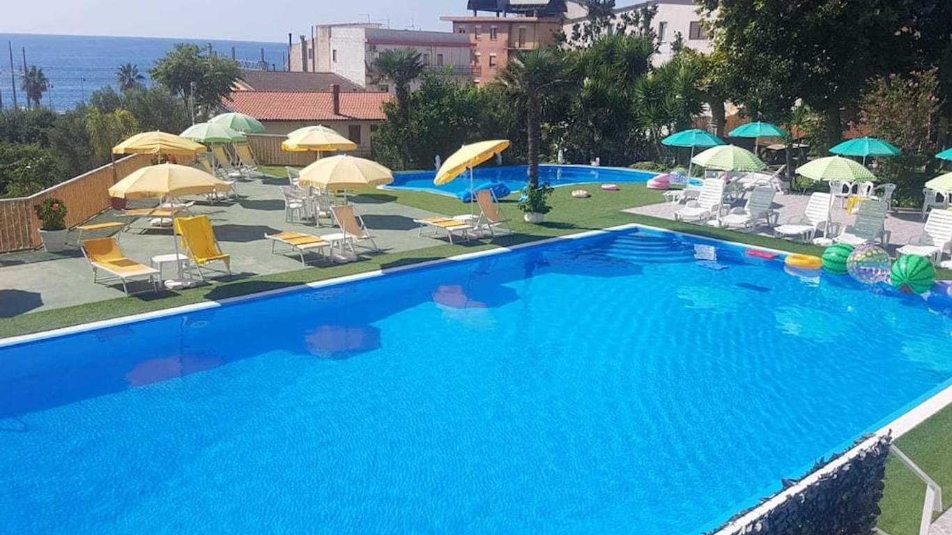 Silica Residence Hotel