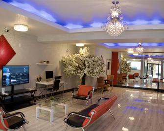 Yuma Airport Inn By Magnuson Worldwide - Yuma - Reception