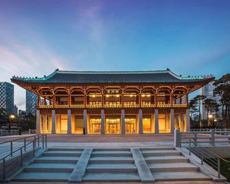 Gyeongwonjae By Walkerhill - İncheon - Bina