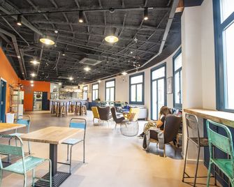 Safestay Barcelona Passeig de Gracia - ברצלונה - מסעדה