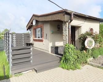 Ferienhaus in Sassnitz - klein aber fein bis 4 Personen - Sassnitz - Budynek