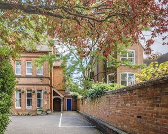 St Margaret's Hotel - Oxford - Building