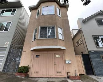 Spacious & Clean 2 Master Bedrooms+ 2 Bathrooms in San Francisco. Free Parking - San Francisco - Gebäude