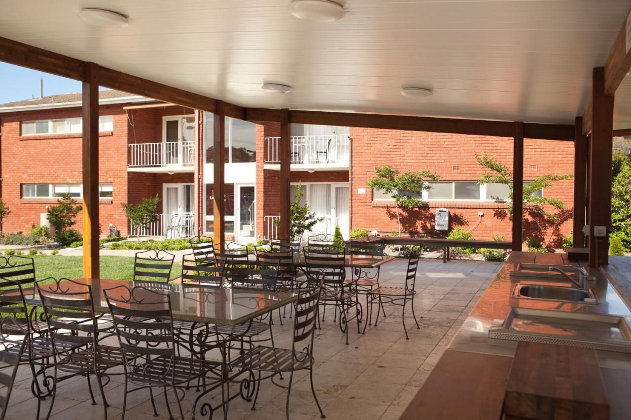 Forrest Hotel and Apartments