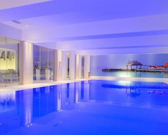 Alvisse Parc Hotel - Luxemburg - Pool