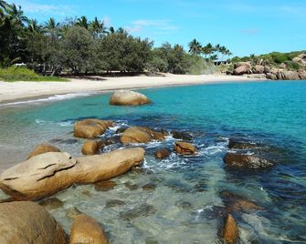 Horseshoe Bay Resort - Bowen