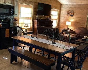 Mountain View Cabin Rentals #2 - New Market - Dining room