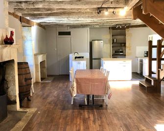 Le Moulin Aux Ans - Archignac - Dining room