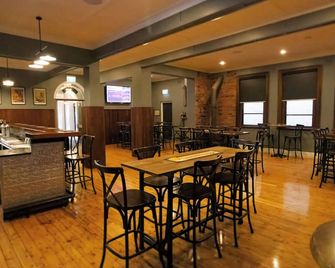 Royal Hotel Guyra - Guyra - Bar