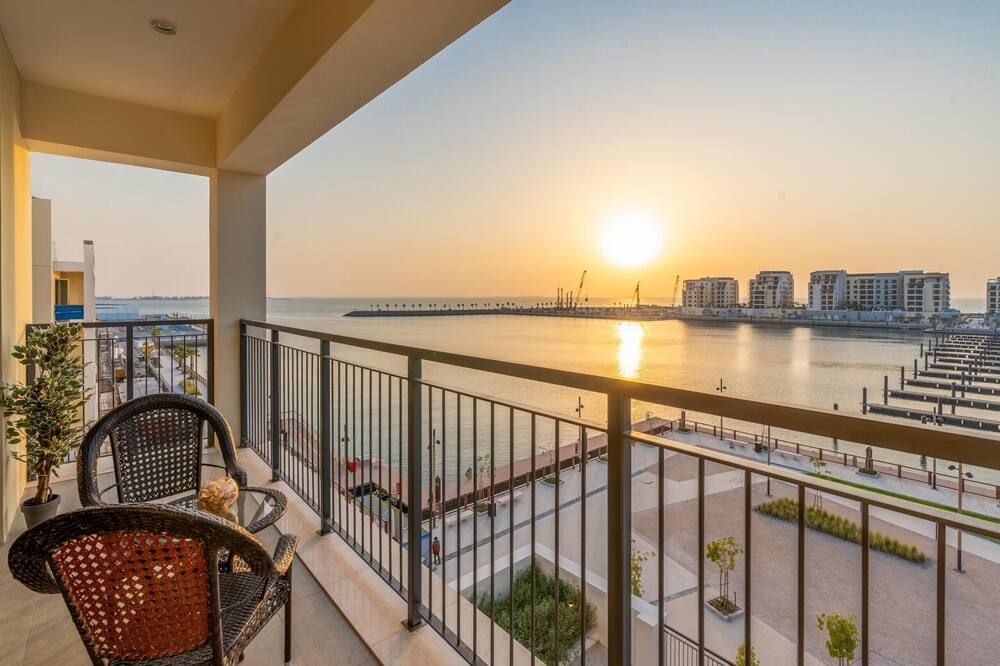 Ultimate Stay / Panoramic Sunset Full Sea & Yacht Marina Views / 3 Bedrooms - دبي - شرفة