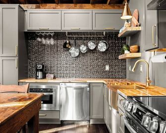 The Chandler Hotel - Медісон - Кухня