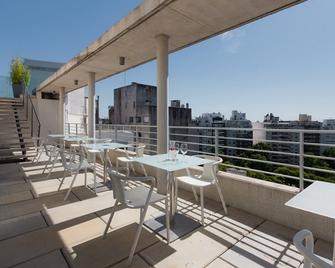 Vivaldi Hotel Loft Punta Carretas - Montevideo - Balkon