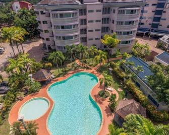 Rimbun Suites & Residences - Bandar Seri Begawan - Pool