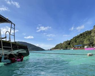 Eco Marine Perhentian Island Resort - Hostel - Pulau Perhentian Besar - Bâtiment