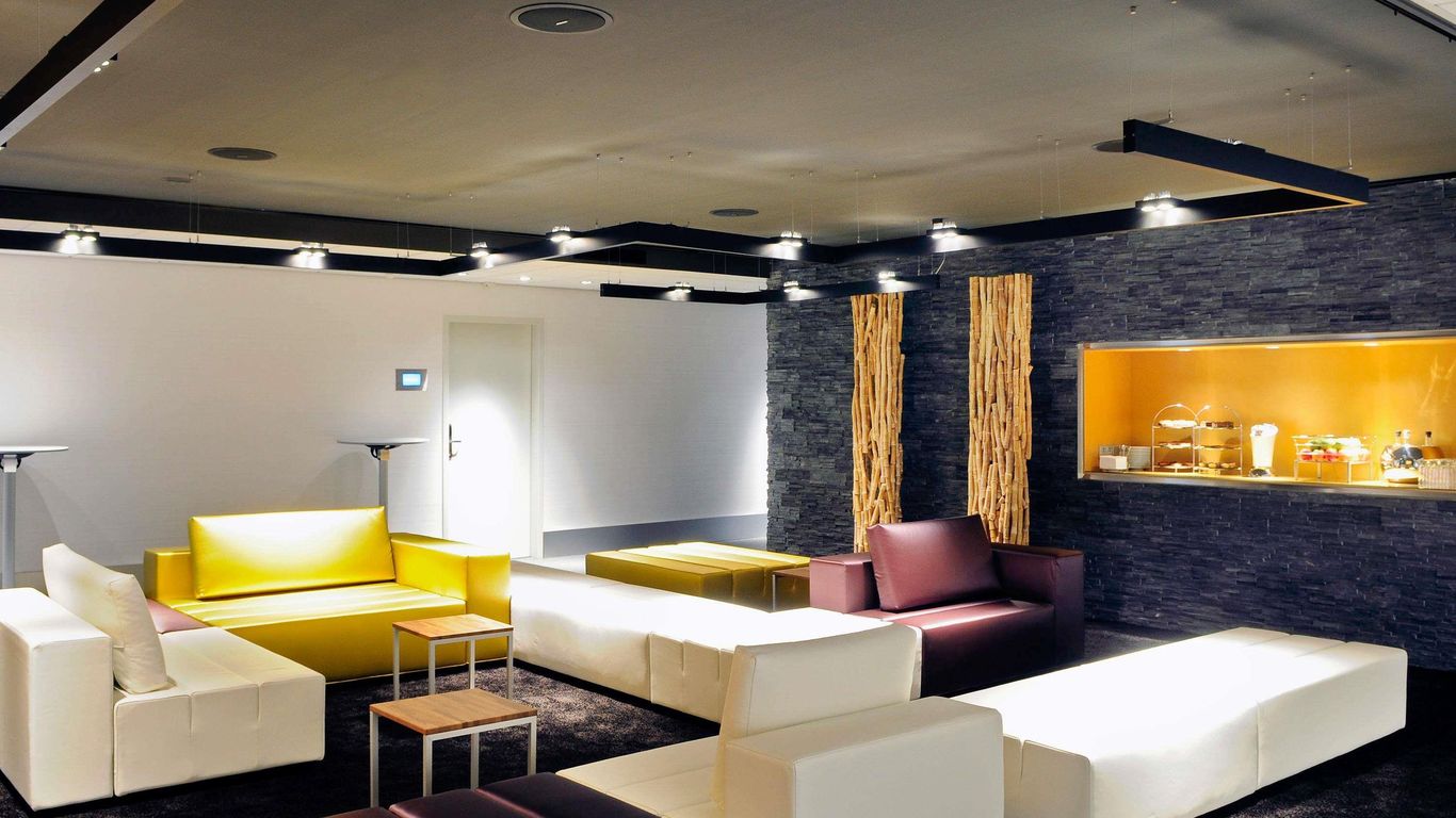 بولمان إندهوفن كوكاني