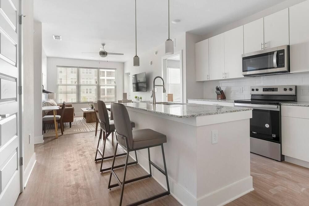 Landing | Incredible 2bd, Gym - פורט מאיירס - מטבח